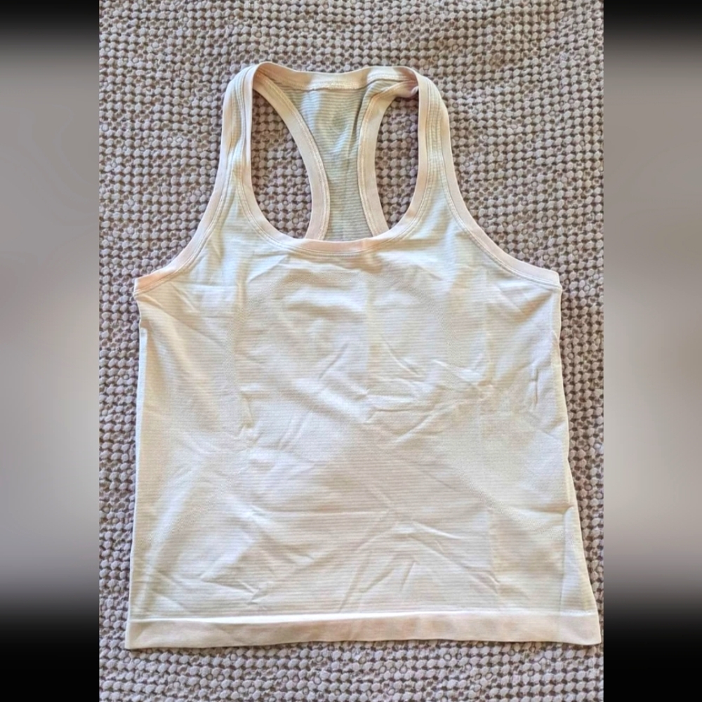 Lululemon Swiftly Tank Waist Length sz 6
